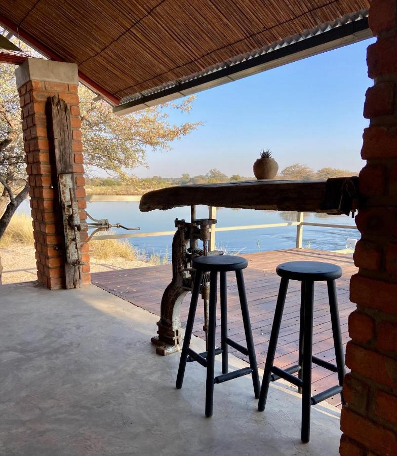 Kuvira River Camp Divundu Buitenkant foto