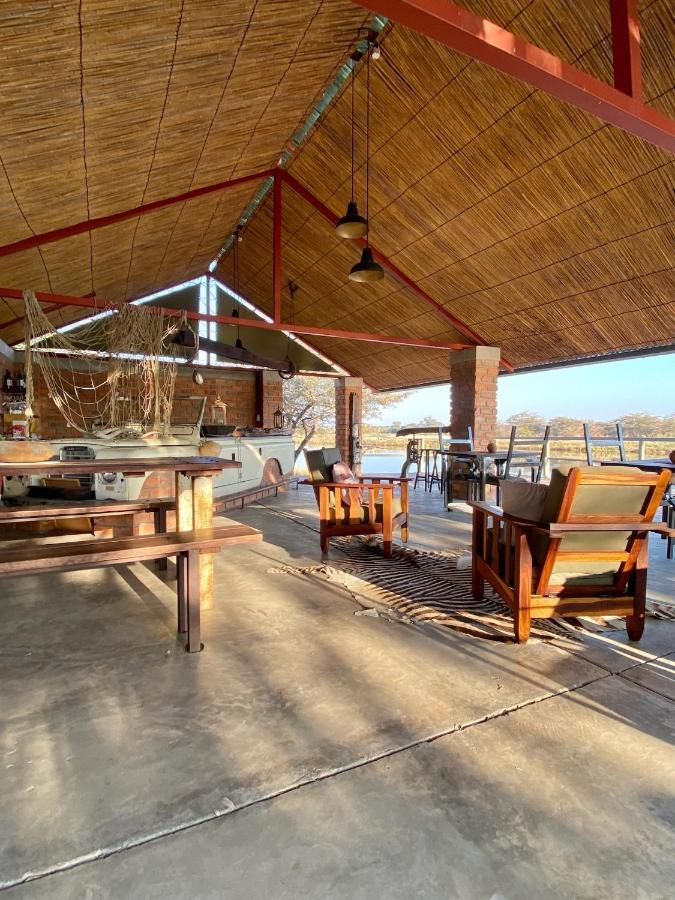 Kuvira River Camp Divundu Buitenkant foto